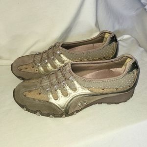 Ladies Taupe Skechers size 7.5